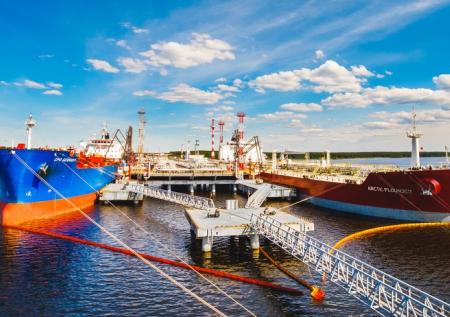 Белоруссия хочет построить в России собственный портовый терминал