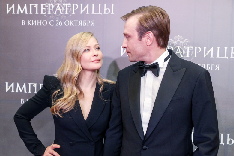 Актриса Юлия Пересильд и актер Михаил Тройник