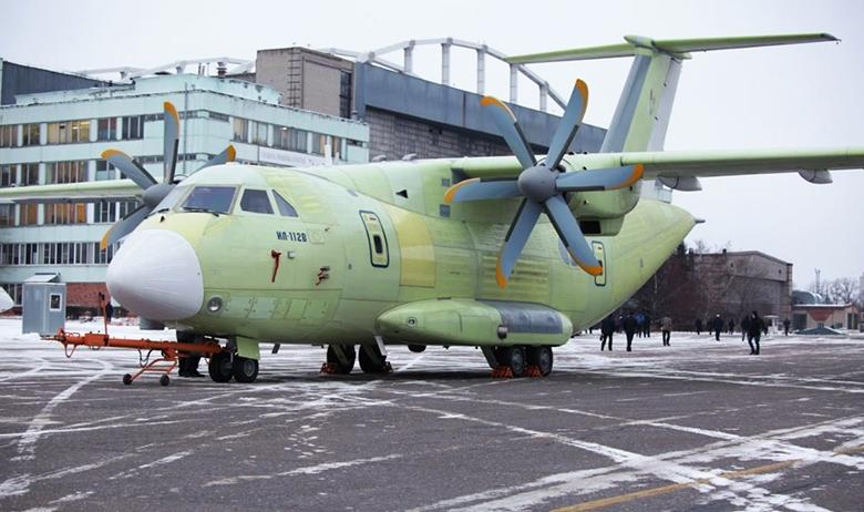 Ил-112В