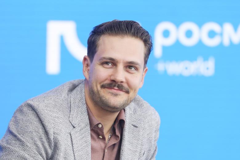 Милош Бикович