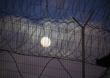 Москвичку приговорили к трём годам колонии за вербовку террористов