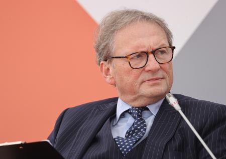 «Очень опасно»: Титов оценил планы МВД получить доступ к банковской тайне