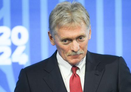 Песков объяснил, куда нужно обращаться по поводу «Ашана»