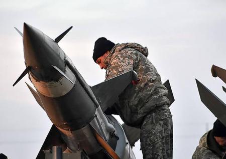США продолжают помогать Украине в реформе армии