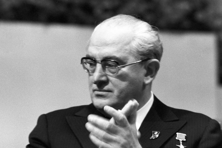 Юрий Андропов