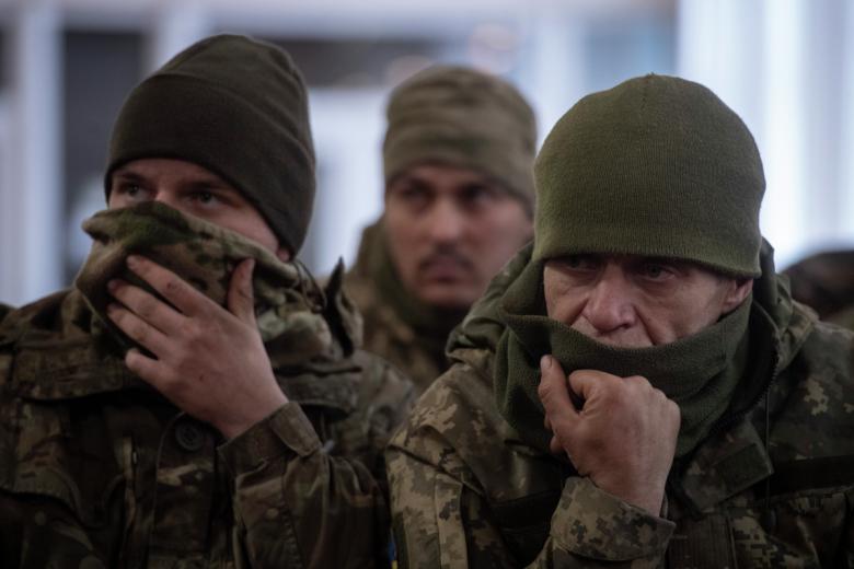 Сдавшиеся в плен военнослужащие украинской армии