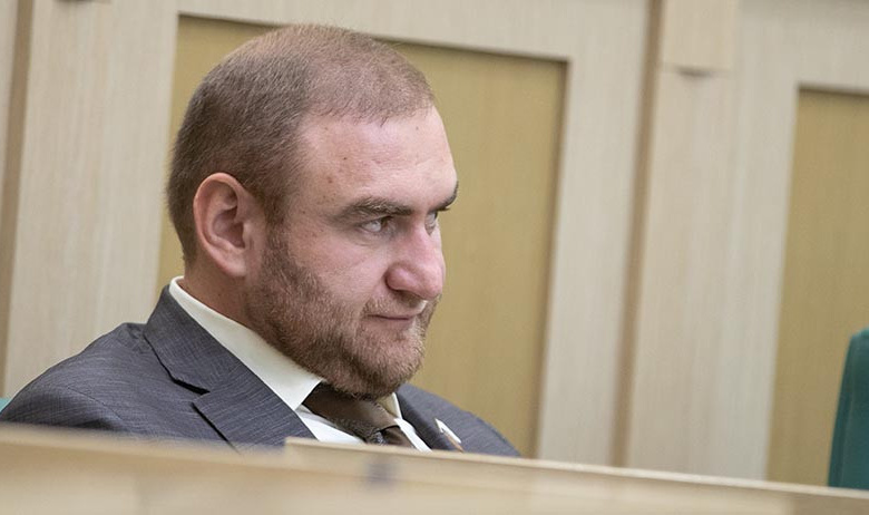 Раyф Арашуков
