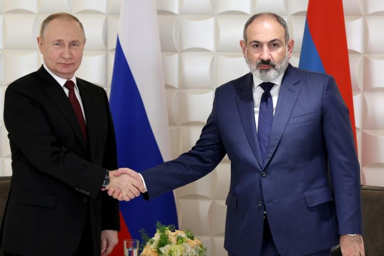Владимир Путин и Никол Пашинян