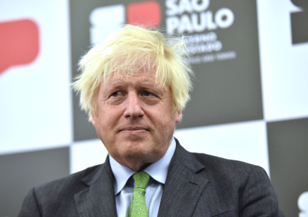 Стало известно о неожиданном визите известного политика на передовую к ВСУ