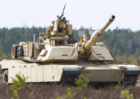 Военэксперт объяснил, почему США не поставят Украине новые модели Abrams