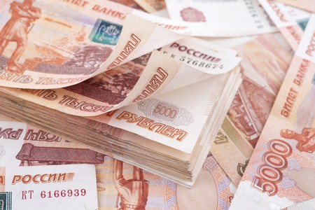 Генерала КГБ обманули на десятки миллионов рублей