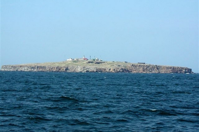 Остров Змеиный