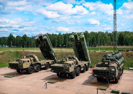Байден обеспокоен наличием у Турции российских систем C-400