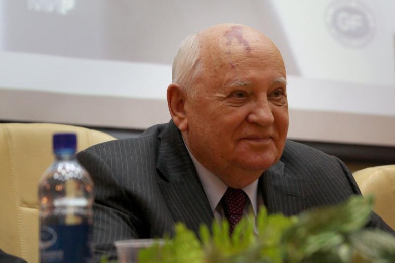 Михаил Горбачев