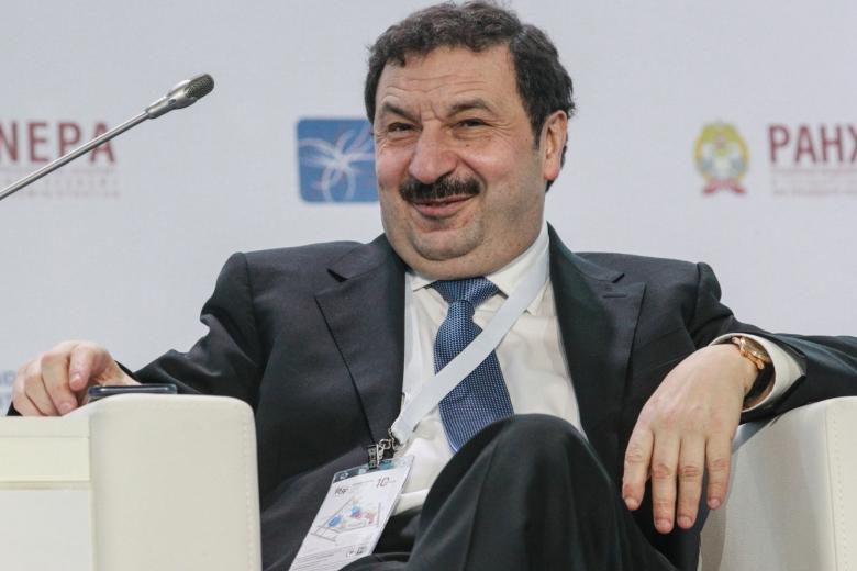 Владимир Мау