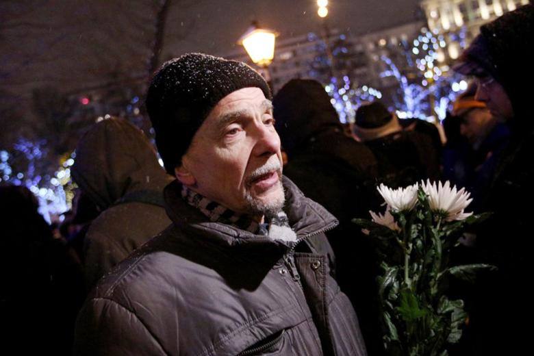 Лев Пономарёв