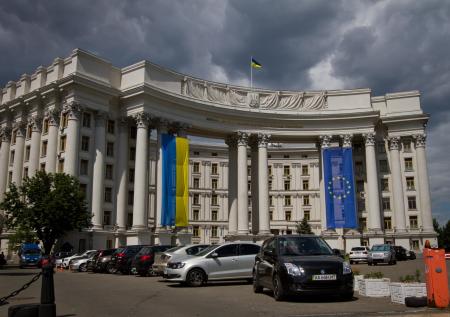 В МИД Украины назвали контроль за поставляемым оружием «подрывом помощи»