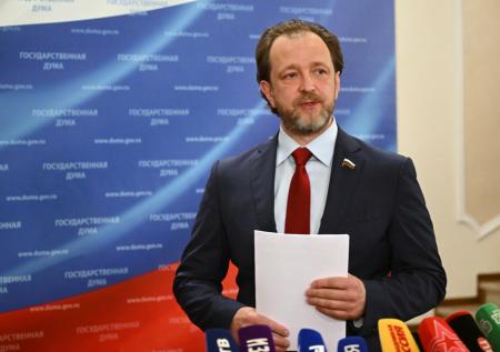 В Госдуме предложили нанимать по квоте специалистов с дипломами и без опыта