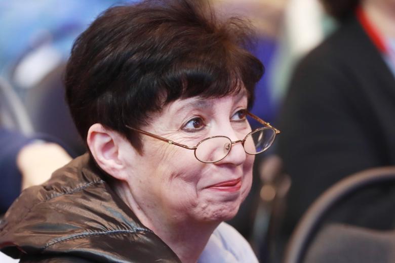 Поэт, автор песен Вероника Долина
