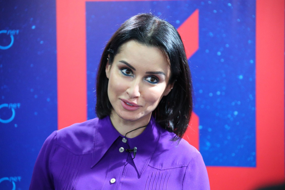 Тина Канделаки