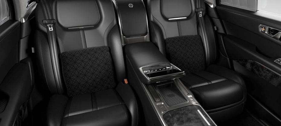 Салон Aurus Senat Limousine 2024