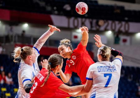 Женская сборная России по гандболу вышла в финал Олимпиады