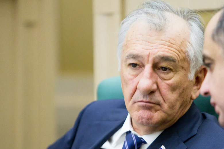Вячеслав Дерев