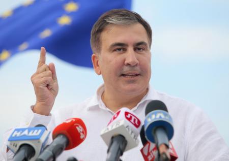В грузинском парламенте изучат преступления Саакашвили