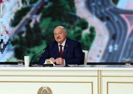 Лукашенко предоставил убежище бежавшему из Польши судье