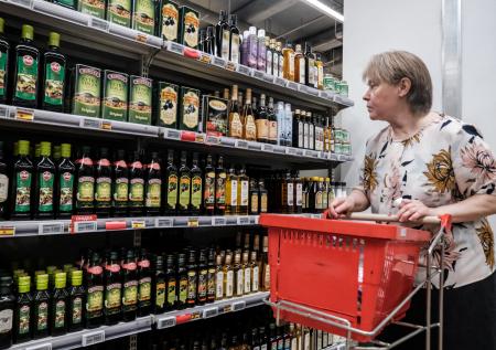 Экономист заявил о пользе сокращения импорта продуктов для рынка России