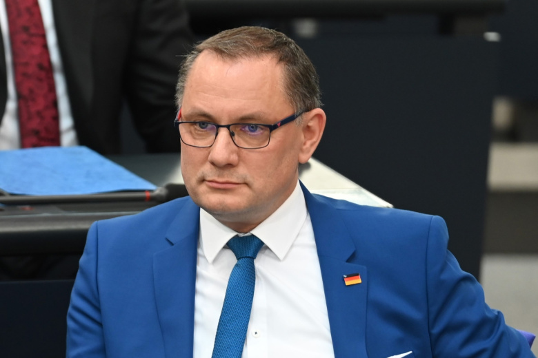 Тино Хрупалла, лидер парламентской группы АдГ