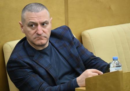 Прославившегося «рожалками» депутата проверят в комиссии по этике