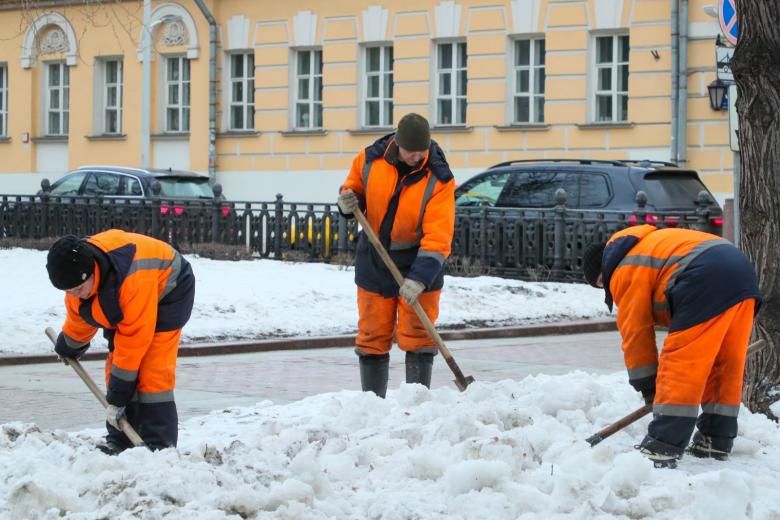 Уборка снега коммунальными службами