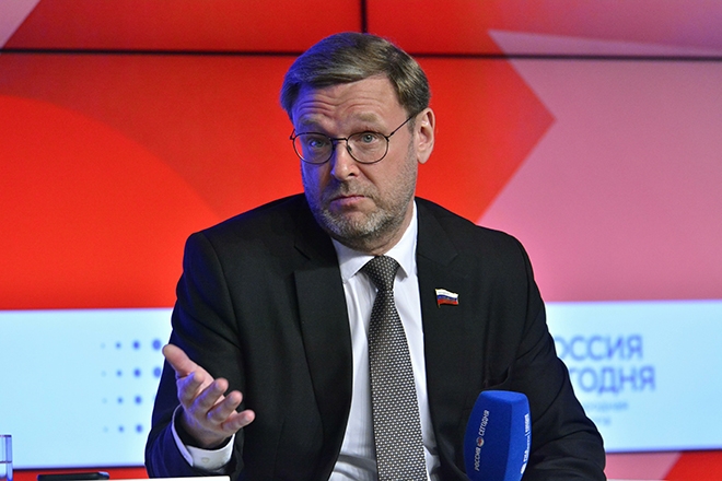 Константин Косачев