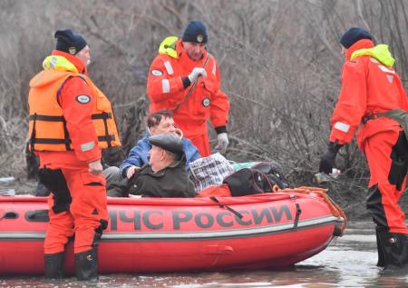 Уровень воды в еще одном населенном пункте за ночь вырос на 140 см