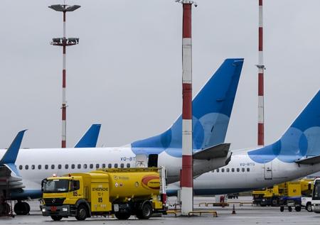 Трещину севшего в Красноярске самолёта изучает СК