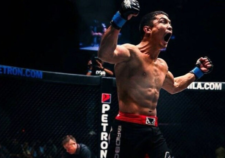 Российский боец нокаутировал бывшего чемпиона UFC