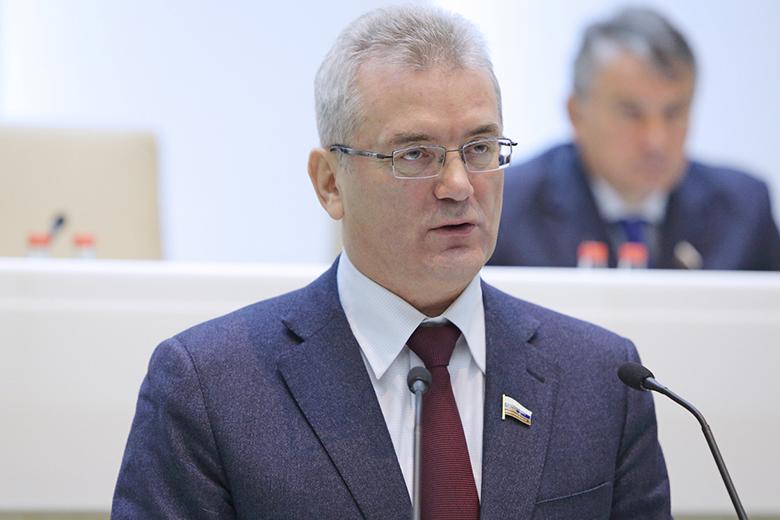 Иван Белозерцев