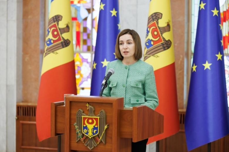 Майя Санду