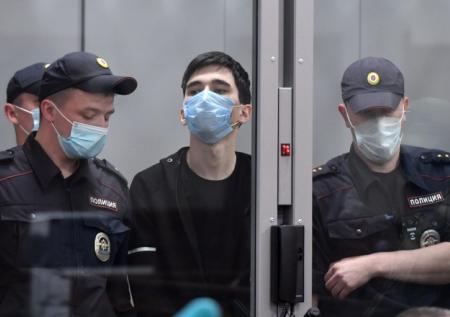 Расстрелявшего казанских школьников доставили в «Бутырку»