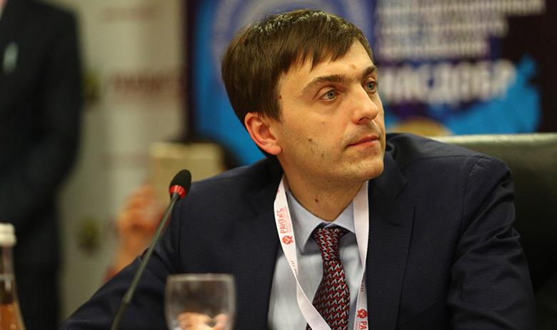 Сергей Кравцов