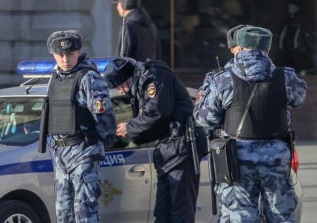 Полиция перешла на усиленный режим службы в приграничных регионах России