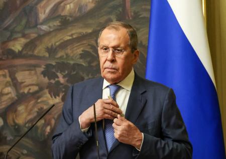 Лавров назвал отношения России и Запада борьбой миров