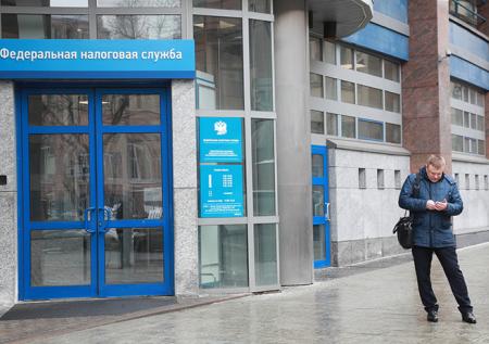 Мэр Серова задекларировал доход несовершеннолетнего сына