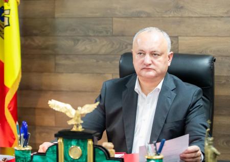 Прокуратура и СБ Молдавии пришли с обыском в дом экс-президента Додона