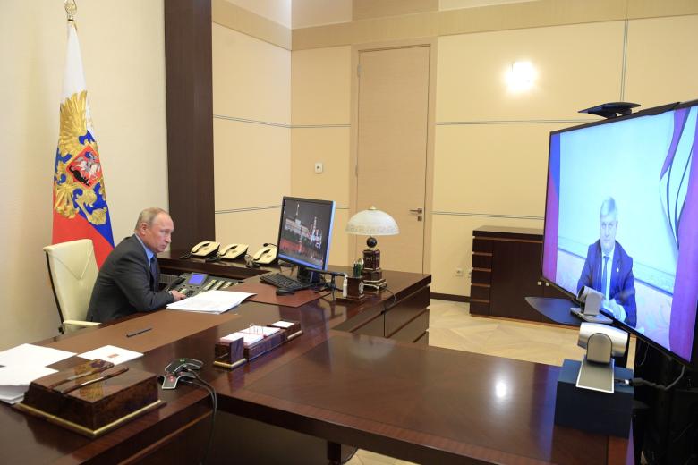 Владимир Путин и Александр Гусев