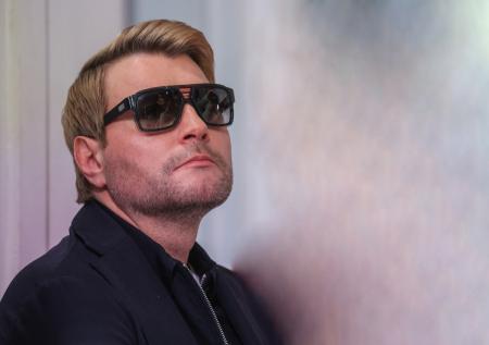 Басков призвал власти решить вопрос с возвращением уехавших из России звезд