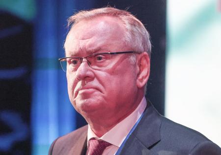 Глава ВТБ оценил вероятность снижения ключевой ставки ЦБ РФ