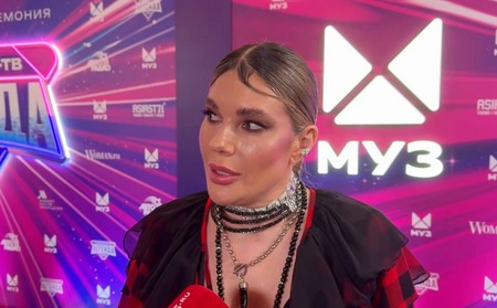 «Вы не поверите»: диджей Гусева о популярности Кадышевой