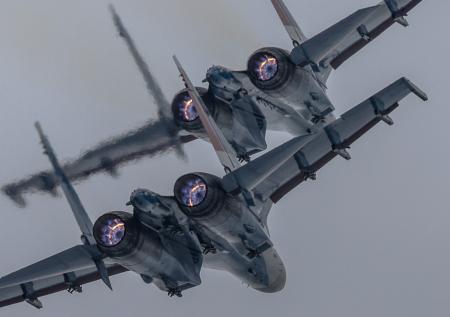 ВКС России получили партию новых истребителей Су-35С